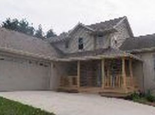 194 Lexington Ct, Sheboygan Falls, WI 53085