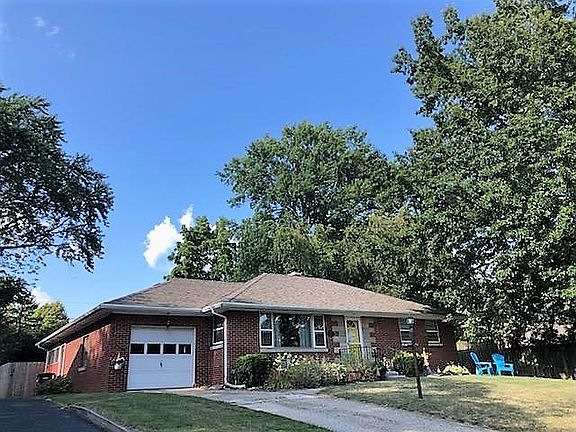 2nd image of 1216 Logan Ave