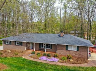 605 Crestwood Dr, Greenville, SC 29609