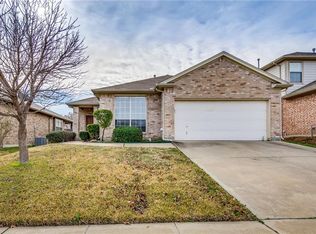 2804 Morning Star Dr, Fort Worth, TX 76131