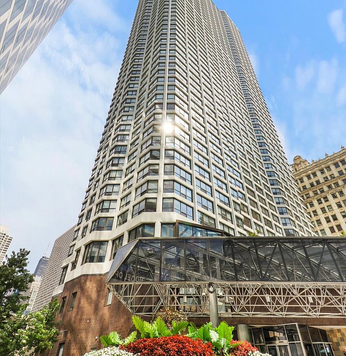 1st image of 405 N Wabash Ave Unit 904