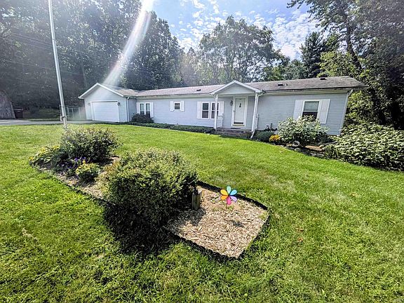 4th image of 16954 Adams Rd
