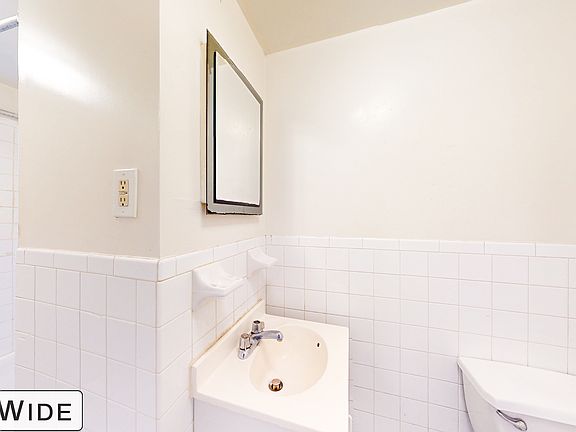 5th image of 328 E 14th St APT 2
