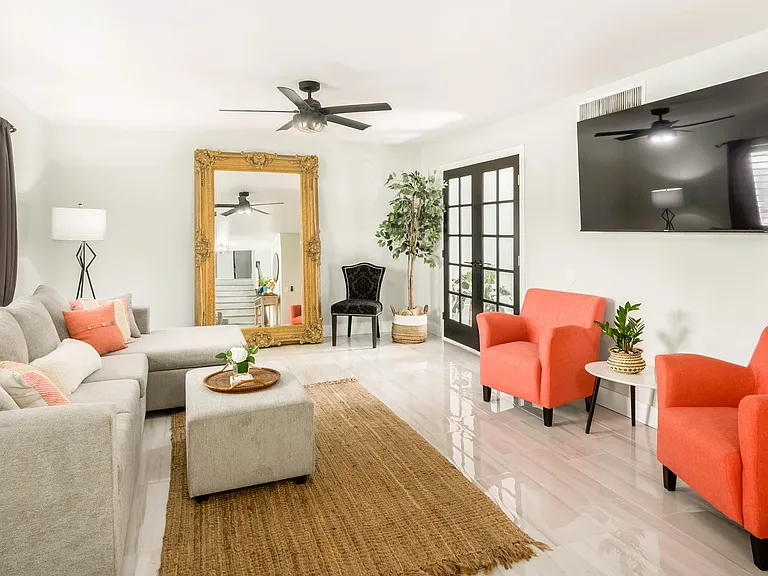 3025 E Hampton Cir — Photo 19