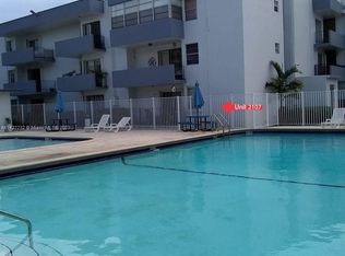 1800 SW 25th St #2107, Miami, FL 33145