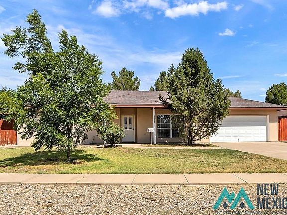2nd image of 1105 Avenida Del Sumbre