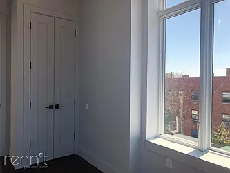 Rented by Rennit Inc.