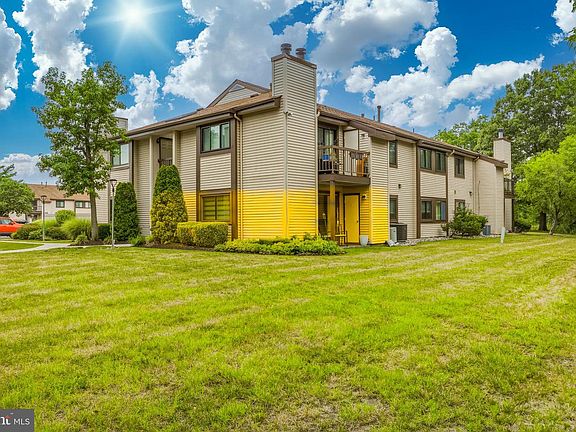 4th image of 1106 Britton Pl