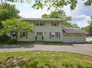 275 Plainfield Rd, Edison, NJ 08820