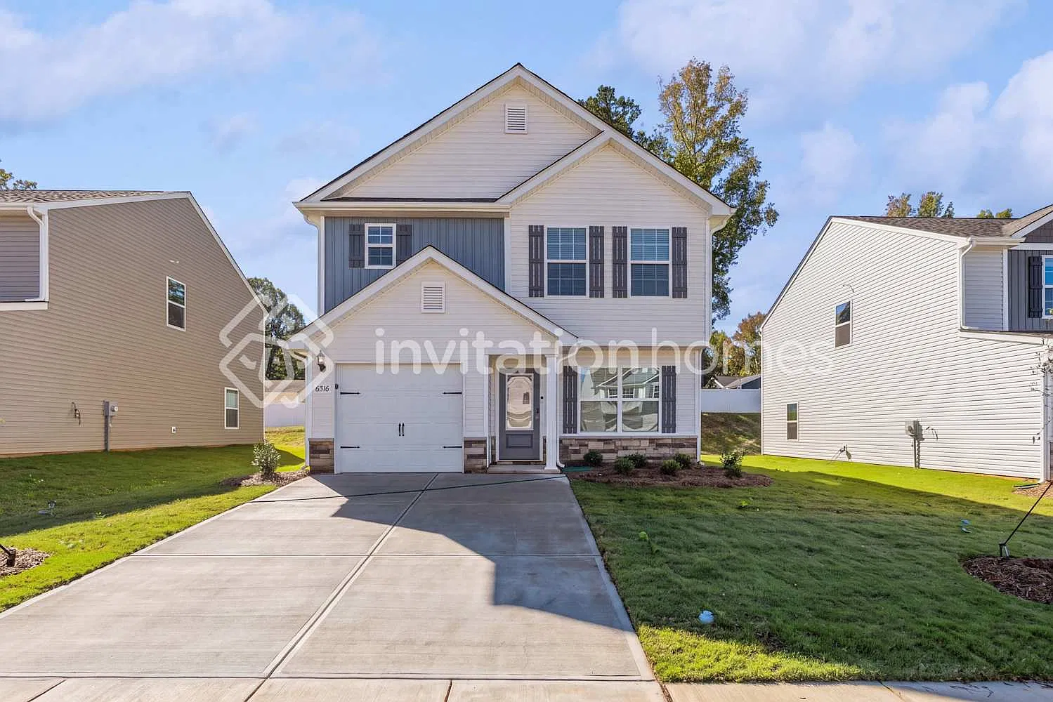 6316 Lowe Ln Charlotte, NC 28214 — Photo 1