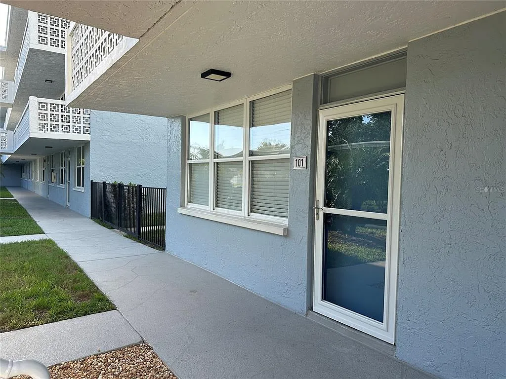 1 bed, 1.0 bath, 825 sqft, $1,450 — Photo 3