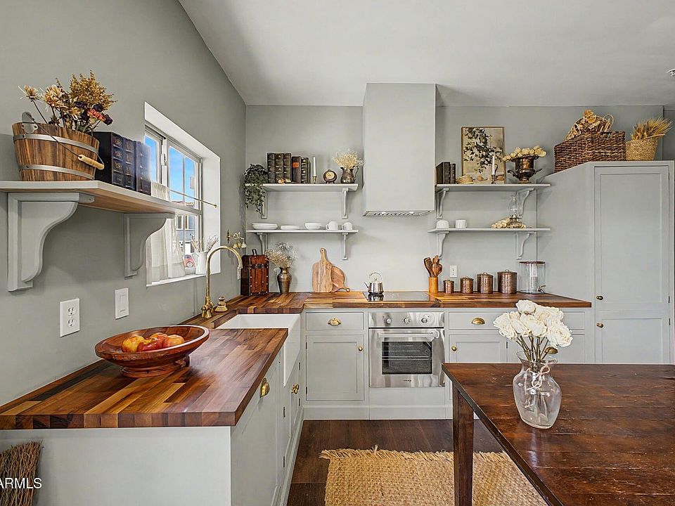 1st image of 2402 E 5TH Street #1742