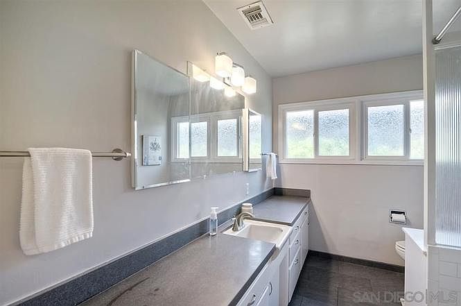 1st image of 4928-30 64th St