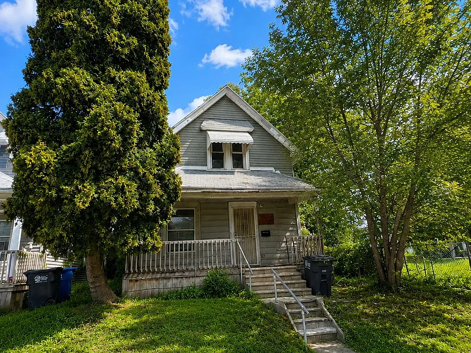 1914 Lagrange St