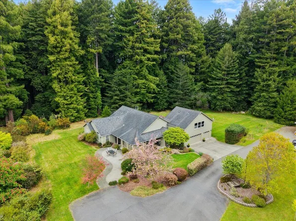 2690 Oneil Ln, Eureka, CA 95503