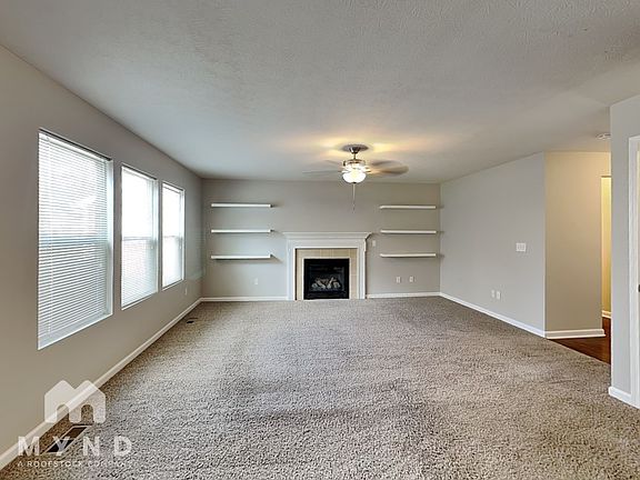 4th image of 335 Cloverhill Dr