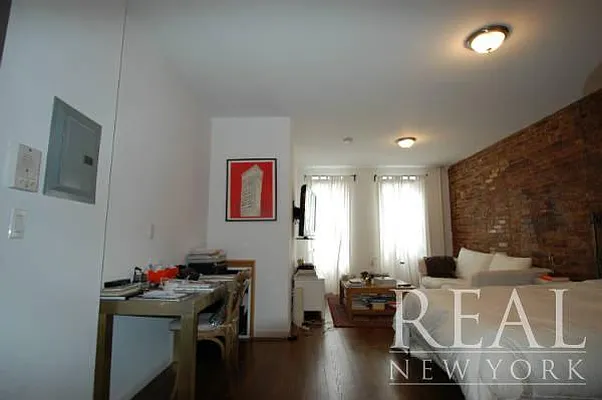 Rented by REAL New York | media 42