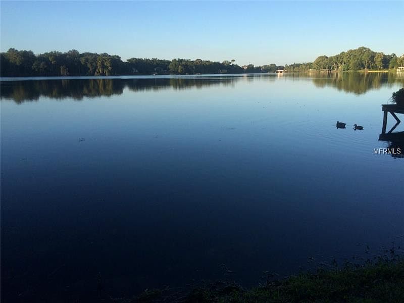 1st image of 1720 Lakeside Dr