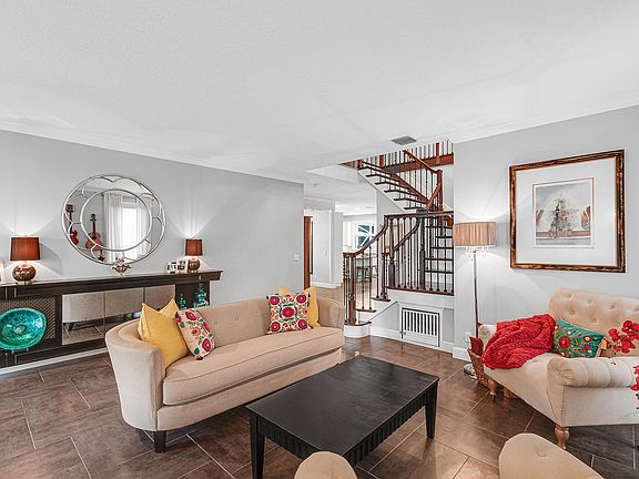5th image of 15643 Cypress Park Dr
