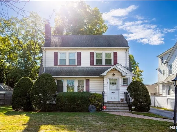 8-10 Morlot Ave, Fair Lawn, NJ 07410