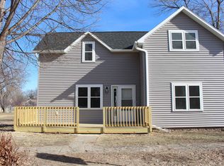 128 Vine St, Lake View, IA 51450