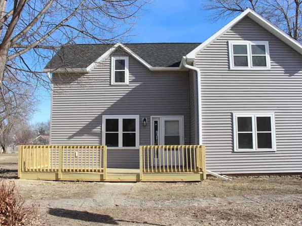 128 Vine St, Lake View, IA 51450