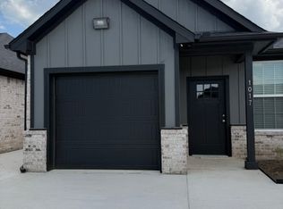 307 Jack Finney Blvd #1017, Greenville, TX 75402