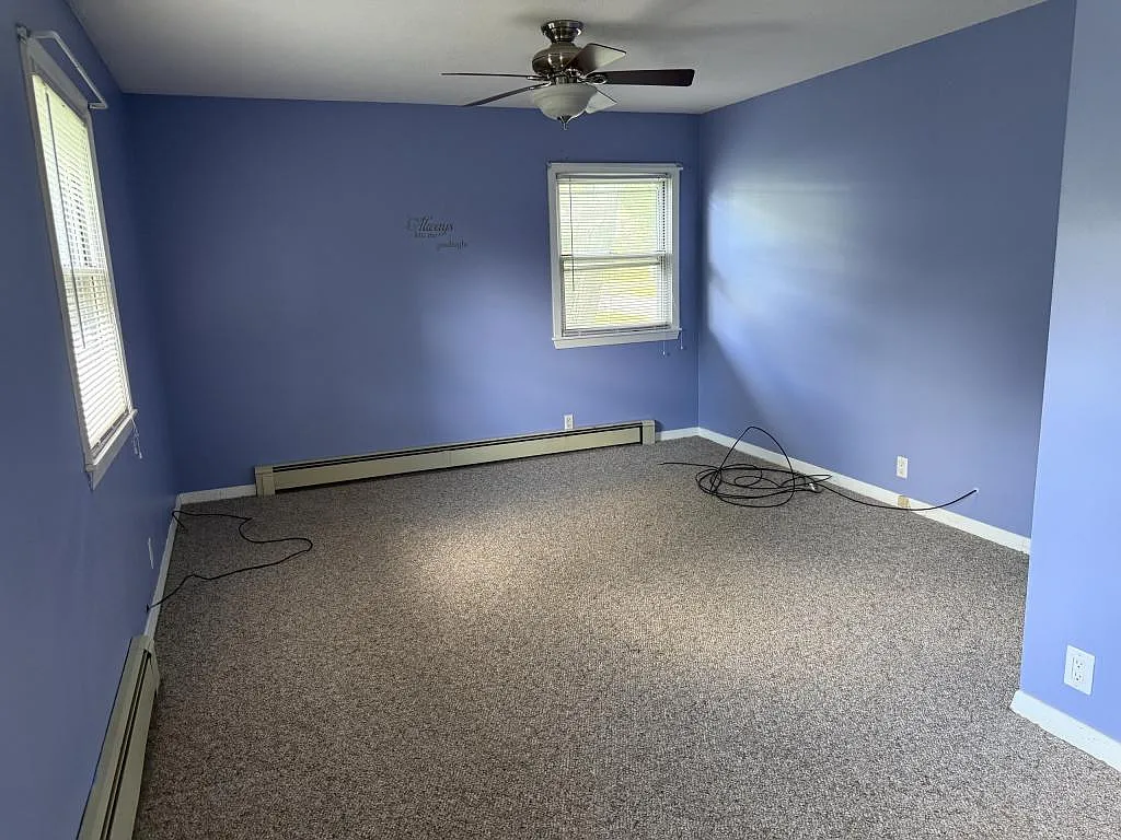 1032 Sunset Dr — Photo 3