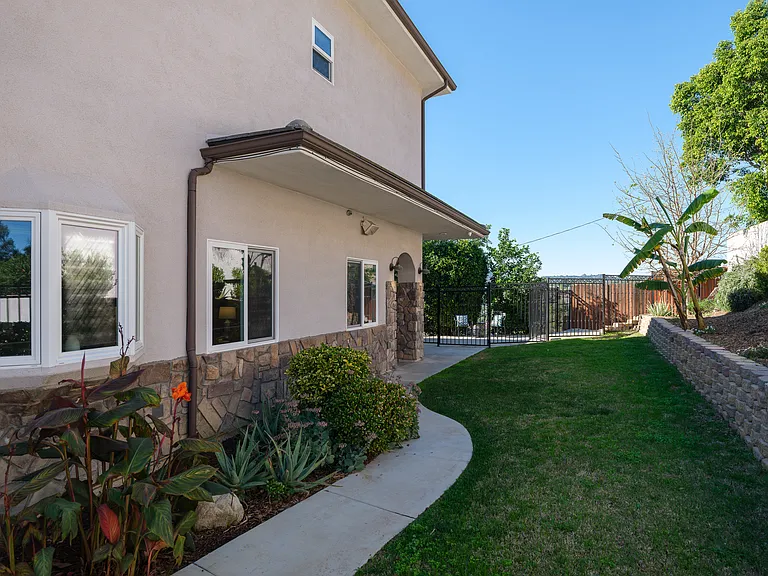4337 Vista Pl — Photo 67