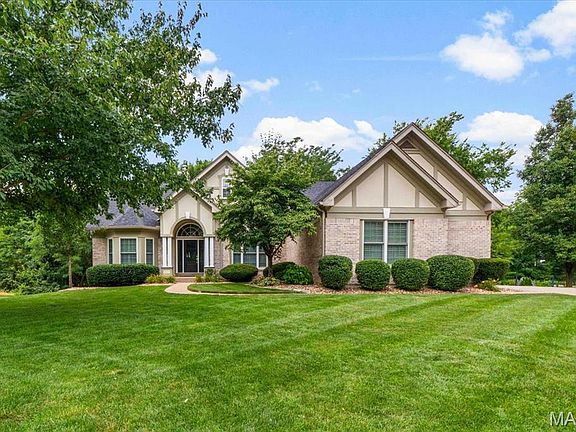 5th image of 766 Southbrook Forest Ct