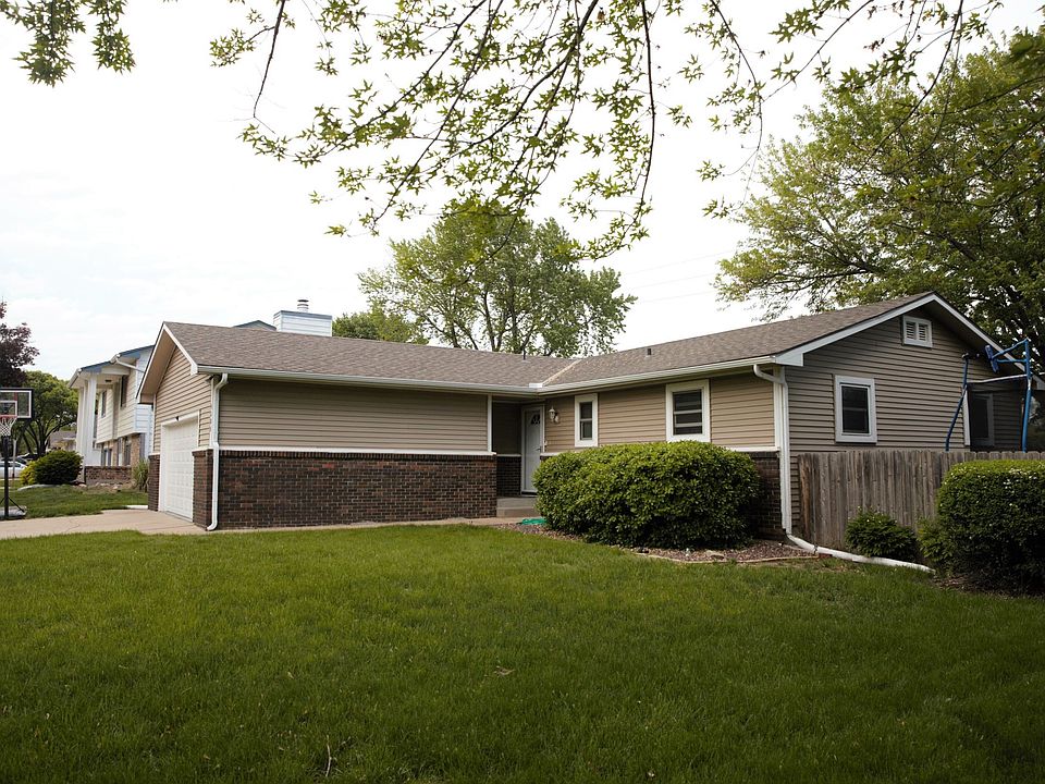 2nd image of 4500 N Woodlow Dr