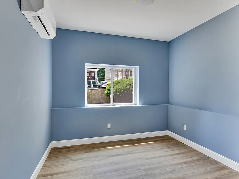 36 Pawling Ave #102 — Photo 9
