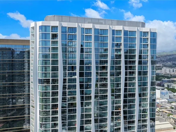 1000 Auahi St Unit 3709, Honolulu, HI 96814