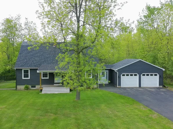 38 Tarybelu Lane, China, ME 04358