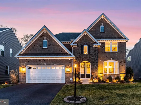 5704 Scott Ridge Pl, Frederick, MD 21704