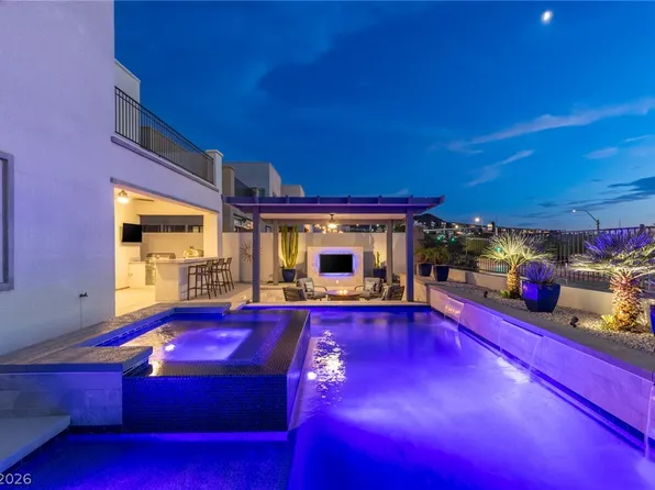 743 Glowing Horizon St, Henderson, NV 89052