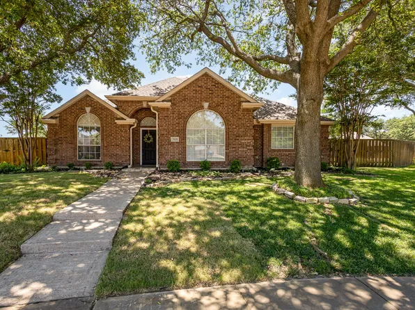 3305 Sunlight Dr, Rowlett, TX 75088