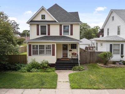 2302 Western Ave, Davenport, IA, 52803