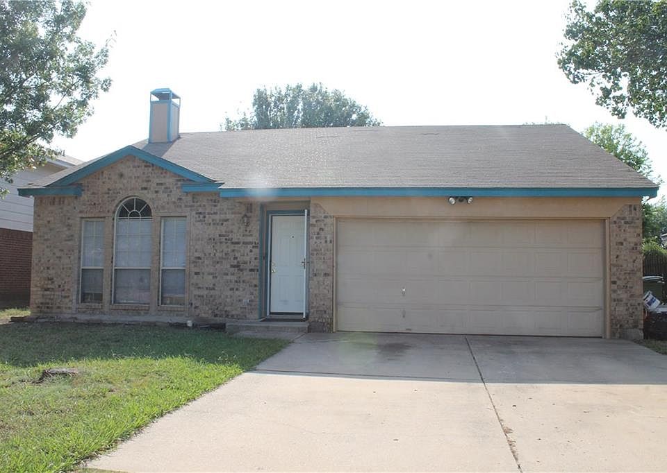 1st image of 6406 Nellie Dr
