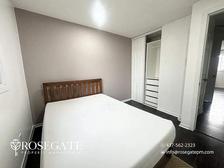 93 Hansen Rd N #76 — Photo 6