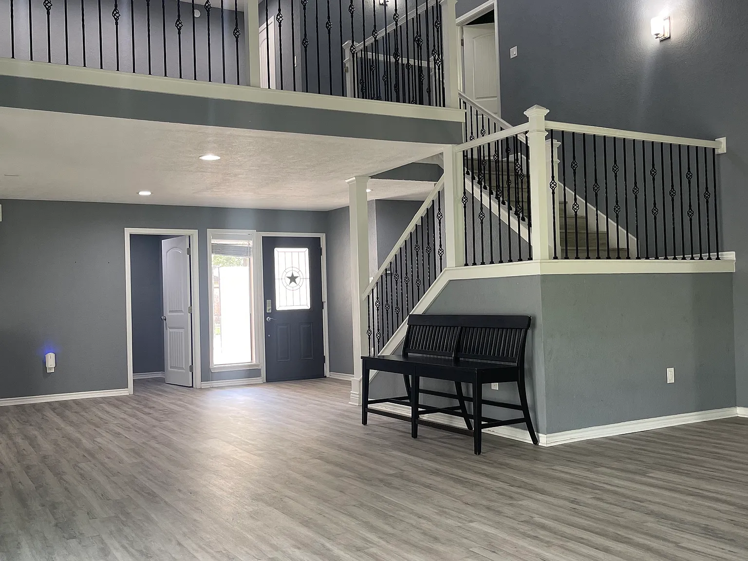 3 bed, 3.5 bath, 2128 sqft, $2,100 — Photo 4