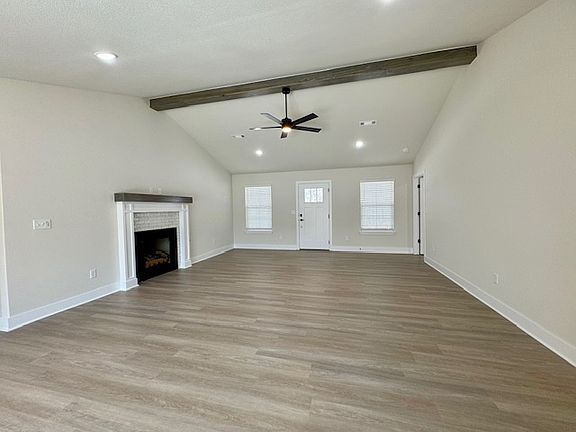 3rd image of 69 Stoneykirk Dr