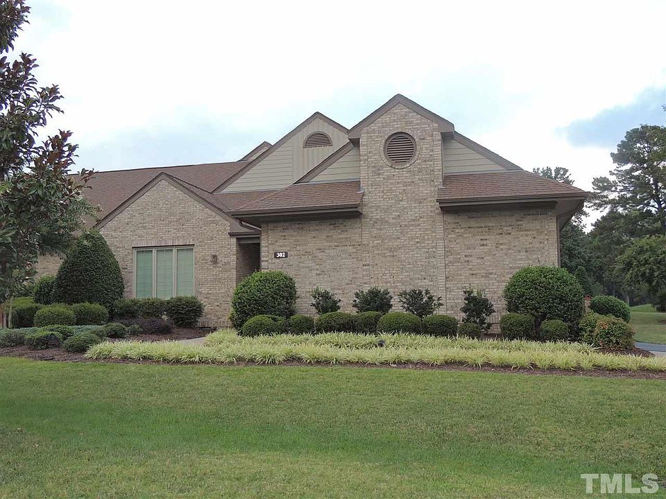 2nd image of 302 Cedar Ridge Way