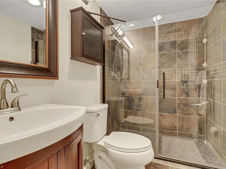 4396 Bowsprit Ct #4B — Photo 14