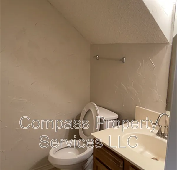 1326 Park Ave — Photo 13