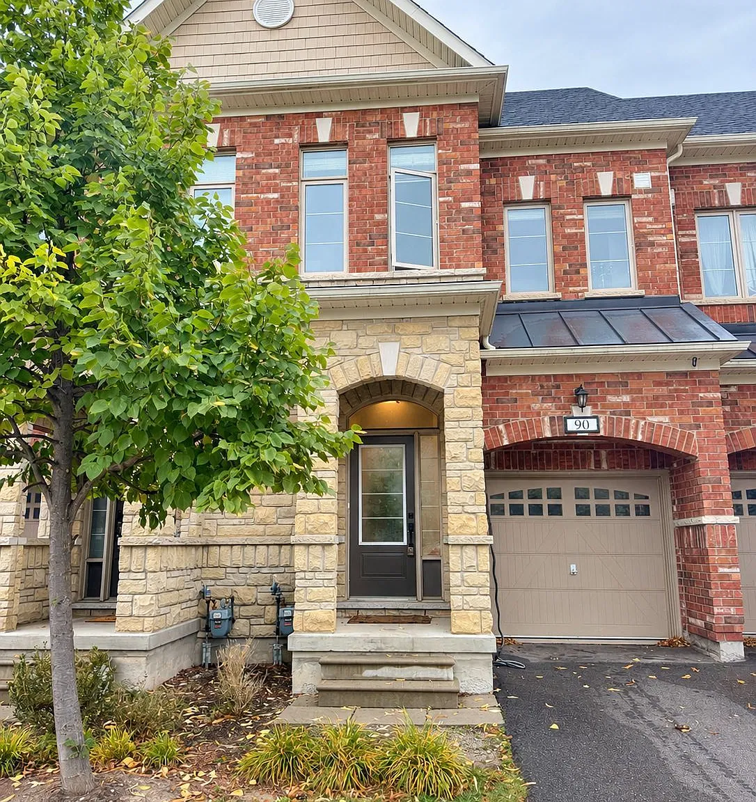 4 bed, $4,100 — Photo 1