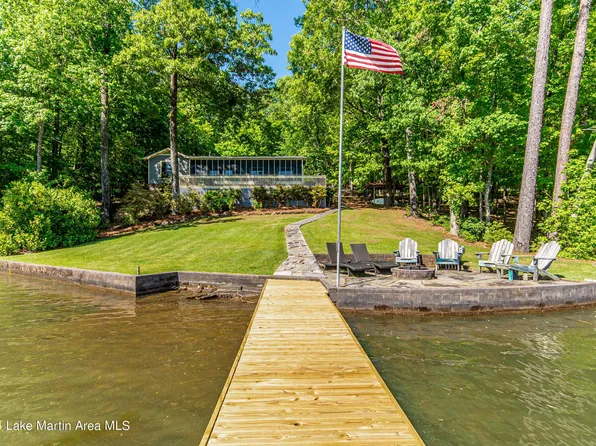 774 Windy Point Dr, Dadeville, AL 36853