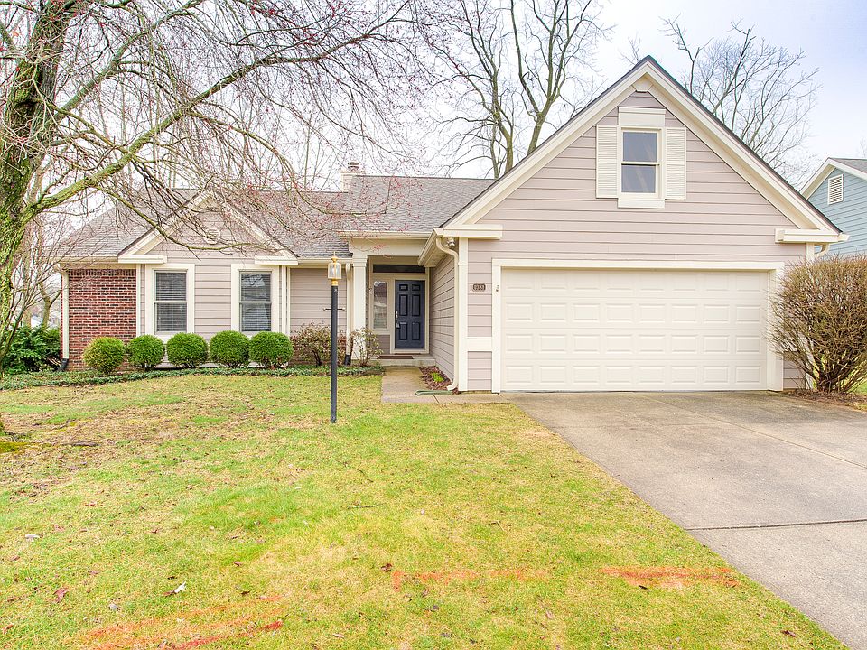 1st image of 1081 Saratoga Cir