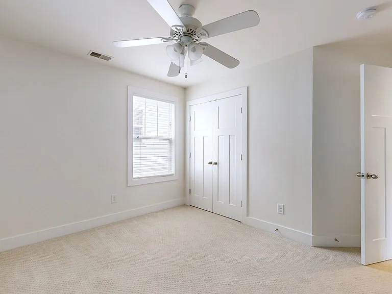 5401 Kentucky Ave — Photo 22