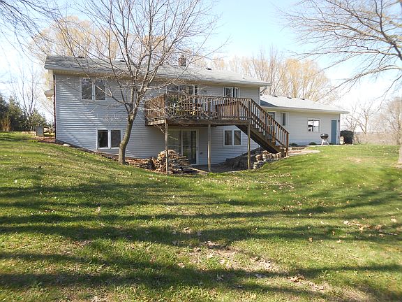 3rd image of 6040 Chicago Dr